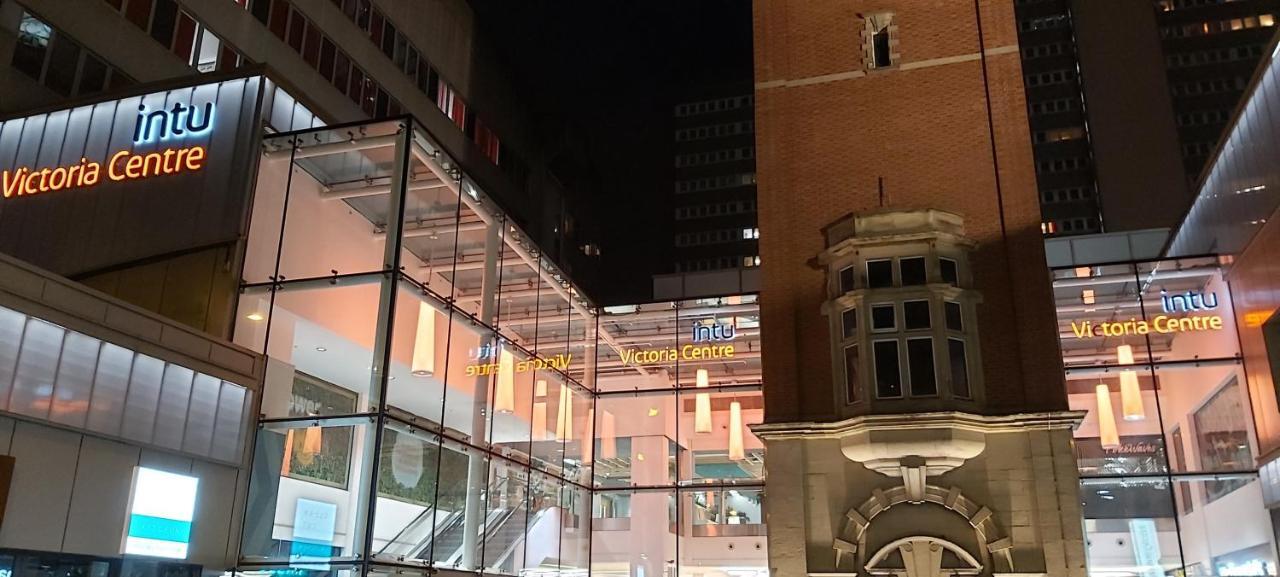 Victoria Centre Apartments: Central Shopping Hub with 24/7 Access Nottingham Exterior photo